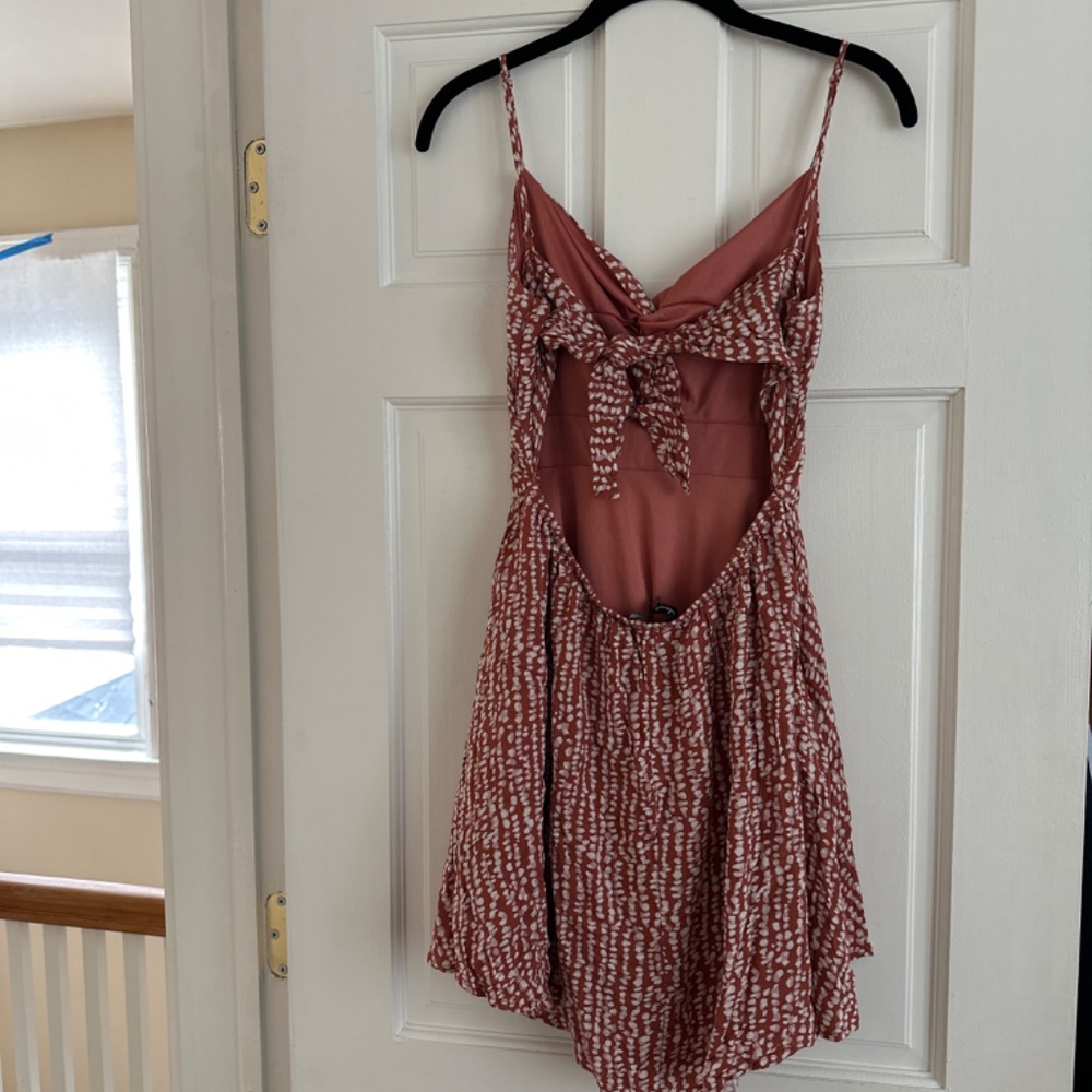 Dress - Picture 2 of 2